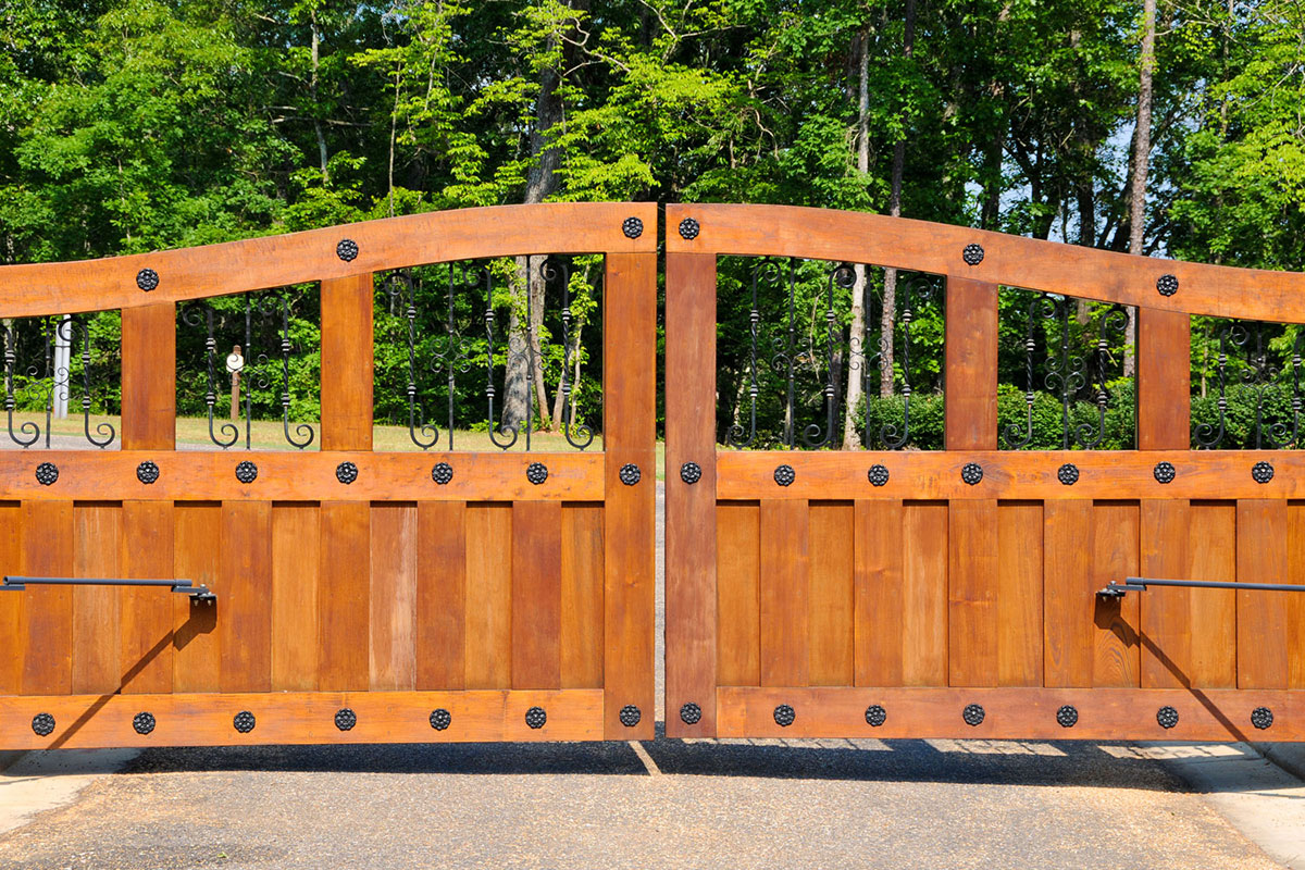 Gate repair service throughout the entire Detroit, Michigan area. Gate repair service throughout the entire Detroit, Michigan area.